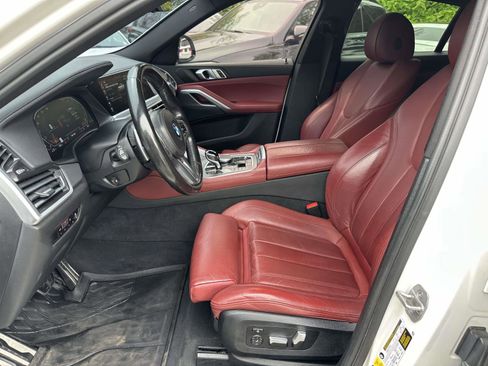 Used 2022 BMW X6 xDrive40i w/ M Sport Package AWD/4WD image 1