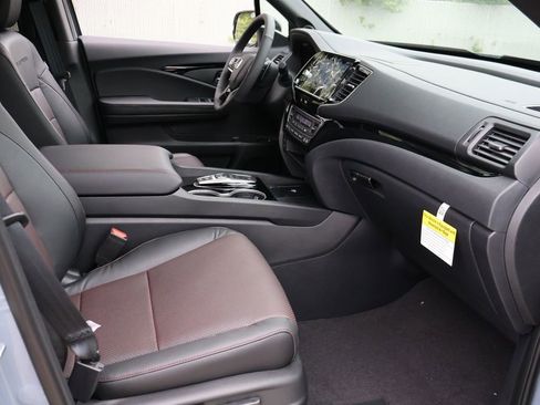 New 2026 Honda Ridgeline Black Edition image 7