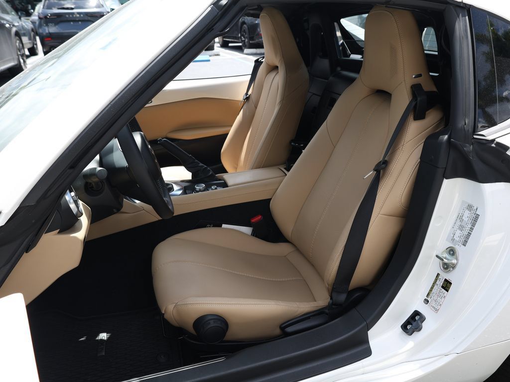 Certified 2025 MAZDA MX-5 Miata RF Grand Touring w/ Weather Package RWD image 13