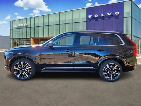 Used 2025 Volvo XC90 B5 Plus w/ Protection Package Premier image 29