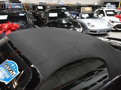 Used 2016 Porsche Boxster image 12