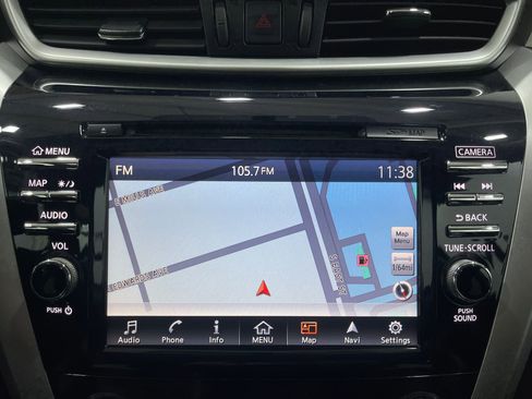 Used 2017 Nissan Murano SL w/ SL Technology Package image 10