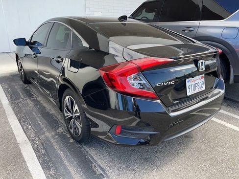Used 2018 Honda Civic EX-L image 4