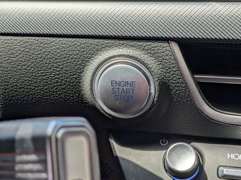 Used 2025 Hyundai Sonata SEL FWD image 24