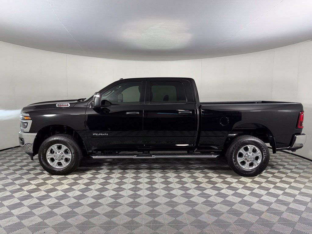 Used 2026 RAM 2500 Big Horn AWD/4WD image 8