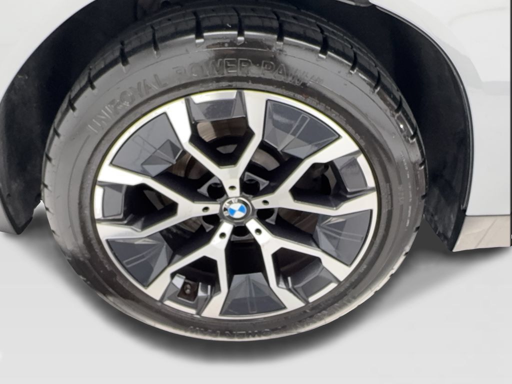 Used 2025 BMW X3 xDrive30i w/ Premium Package AWD/4WD image 16
