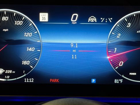New 2026 Mercedes-Benz GLS 450 4MATIC image 25