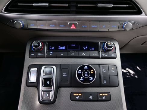 Used 2022 Hyundai Palisade SEL w/ Premium Package AWD/4WD image 22