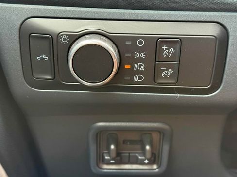 Used 2024 Ford Maverick XLT w/ XLT Luxury Package AWD/4WD image 10