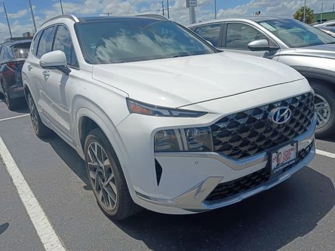 Used 2023 Hyundai Santa Fe Calligraphy AWD/4WD image 2