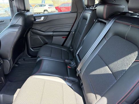 Used 2025 Ford Escape ST-Line Elite AWD/4WD image 13