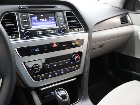 Used 2015 Hyundai Sonata Sport FWD image 19