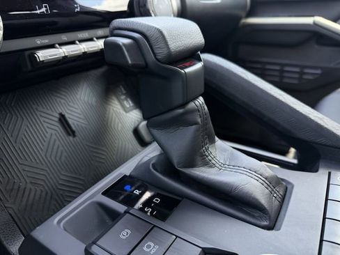 Used 2024 Toyota Tacoma TRD Sport RWD image 18
