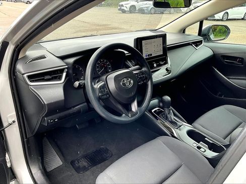 Certified 2024 Toyota Corolla LE FWD image 8