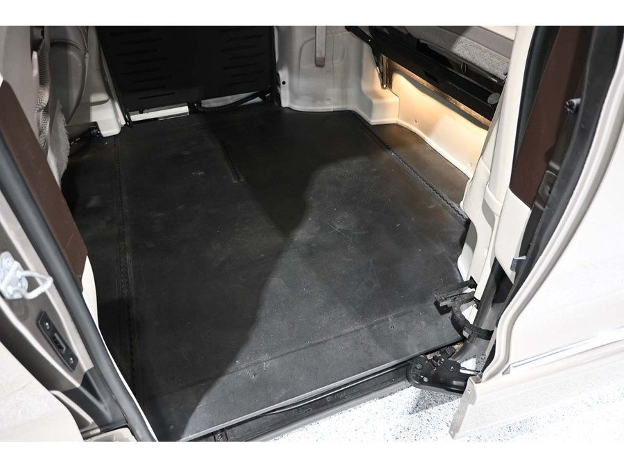 Used 2017 Chrysler Pacifica Touring-L FWD image 26