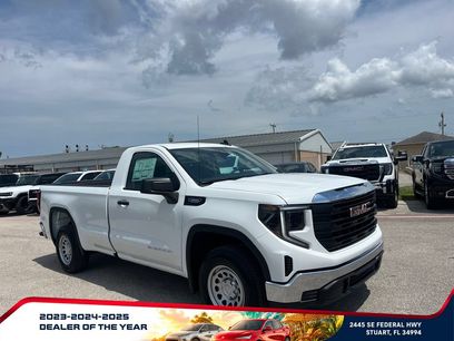 New 2026 GMC Sierra 1500 Pro w/ Pro Value Package