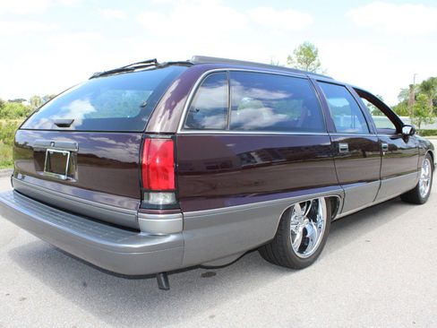 Used 1994 Chevrolet Caprice Classic image 8
