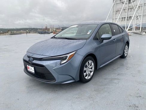 Certified 2023 Toyota Corolla LE FWD image 7