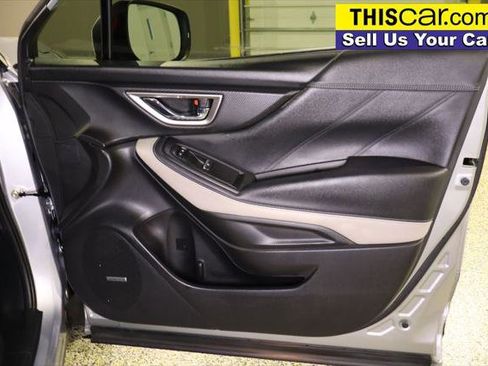 Used 2022 Subaru Forester Limited image 30