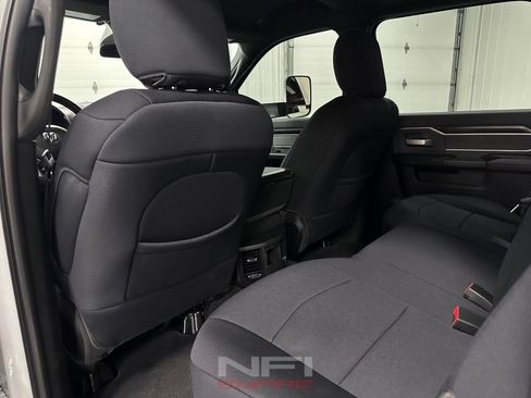 Used 2021 RAM 2500 Big Horn AWD/4WD image 36