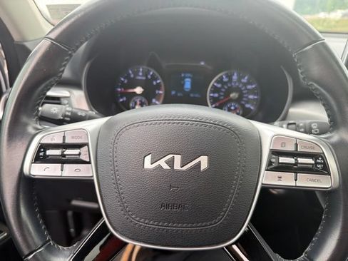 Used 2022 Kia Telluride S AWD/4WD image 18