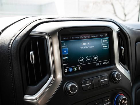 Used 2021 Chevrolet Silverado 1500 RST image 30