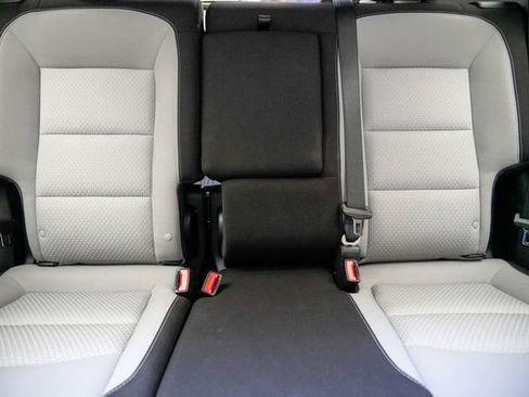 Used 2023 GMC Terrain SLE w/ Driver Convenience Package FWD image 13