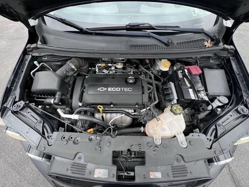 Used 2015 Chevrolet Sonic LS image 22