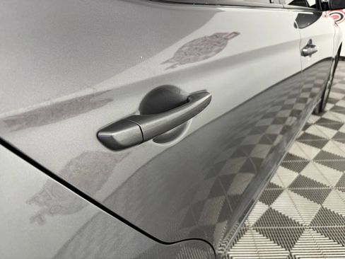 Used 2018 Hyundai Elantra SEL w/ Cargo Package image 27