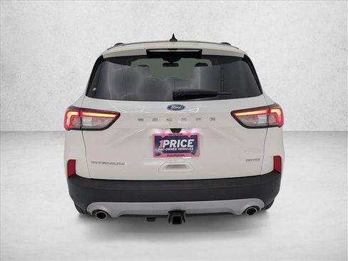 Used 2022 Ford Escape Titanium w/ Class II Trailer Tow Package image 7