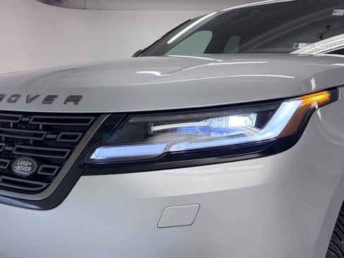 Used 2025 Land Rover Range Rover Velar S AWD/4WD image 11