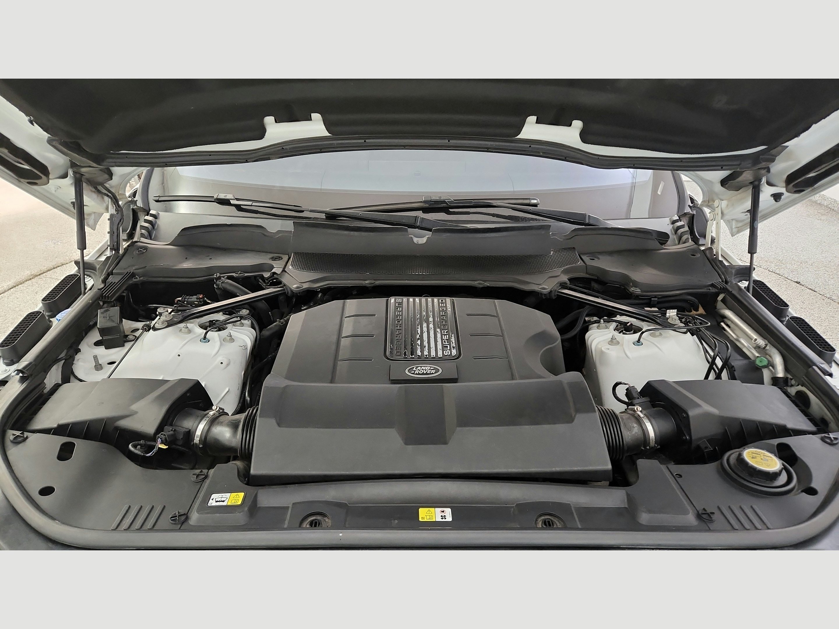 Used 2019 Land Rover Range Rover Sport HSE Dynamic AWD/4WD image 37