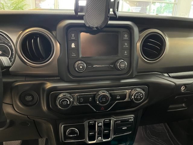 Used 2020 Jeep Gladiator Sport w/ Quick Order Package 24S AWD/4WD image 11
