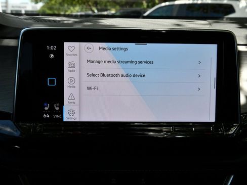 Used 2024 Volkswagen Atlas Cross Sport SE image 15