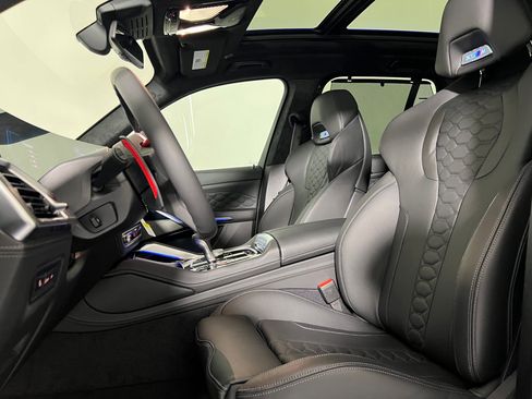 New 2026 BMW X5 M Competition w/ Executive Package image 4