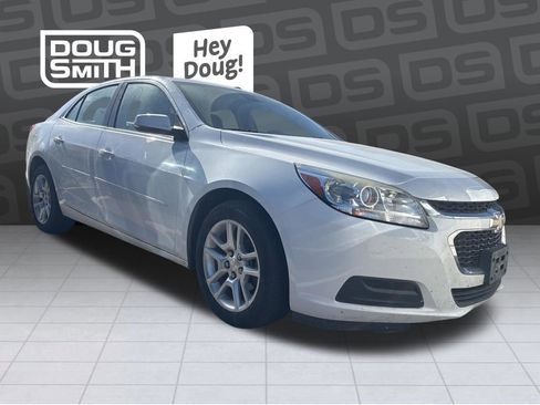 Used 2016 Chevrolet Malibu LT w/ Power Convenience Package FWD image 1