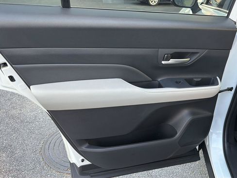 Certified 2025 Toyota Grand Highlander AWD Hybrid image 18