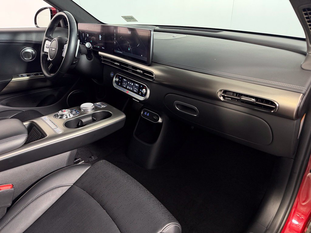 Used 2023 Genesis GV60 Advanced AWD/4WD image 24