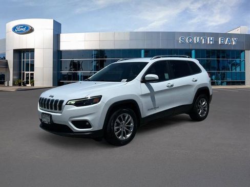 Used 2021 Jeep Cherokee Latitude Lux FWD image 1