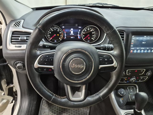 Used 2018 Jeep Compass Sport w/ Tech Group AWD/4WD image 15