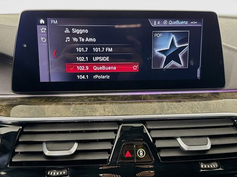 Used 2019 BMW M550i xDrive w/ Premium Package image 17