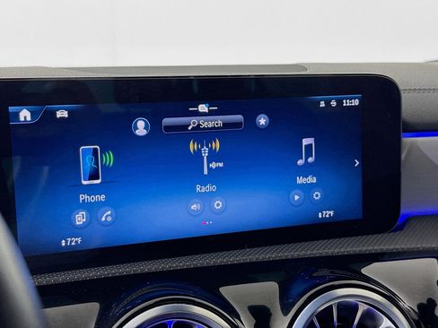 Used 2025 Mercedes-Benz CLA 250 4MATIC image 16