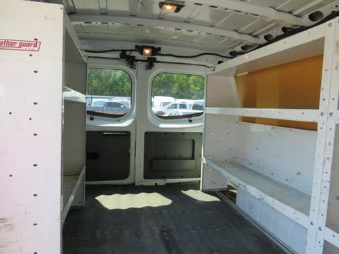 Used 2020 Nissan NV 2500 SV w/ Navigation Package RWD image 29