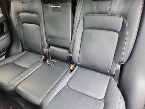 Used 2019 Land Rover Range Rover HSE image 26