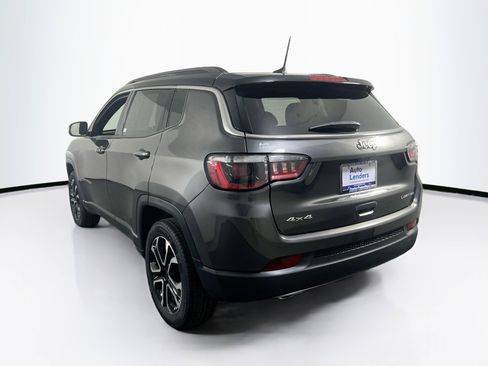 Used 2023 Jeep Compass Limited AWD/4WD image 7