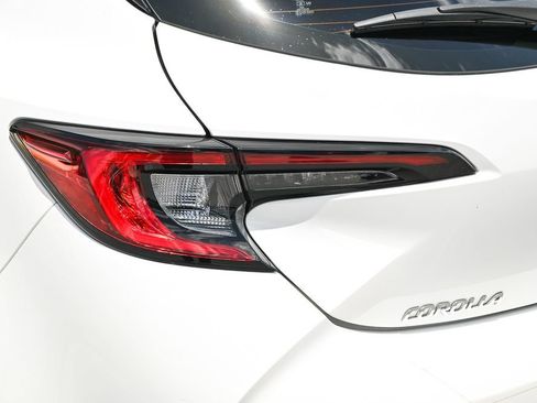 Used 2023 Toyota Corolla SE FWD image 9