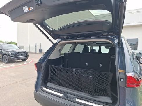 Used 2026 Toyota Grand Highlander AWD image 36