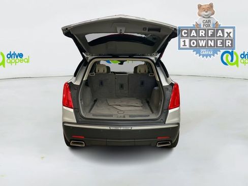 Used 2017 Cadillac XT5 Premium Luxury image 14