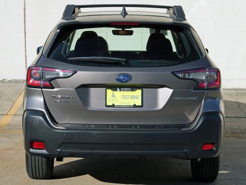 Used 2024 Subaru Outback Premium AWD/4WD image 49