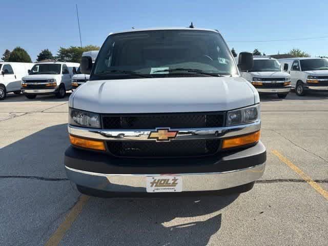 New 2025 Chevrolet Express 3500 Extended w/ Driver Convenience Package RWD image 29